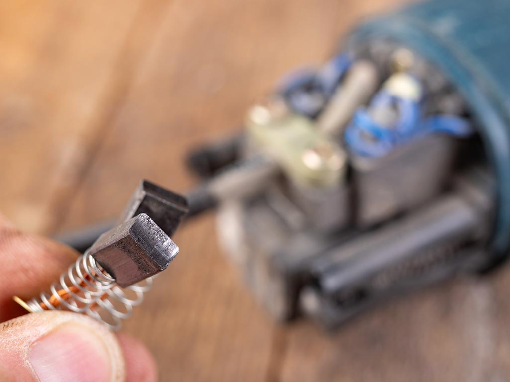 Carbones para motores eléctricos: indispensables para el funcionamiento de motores y equipos